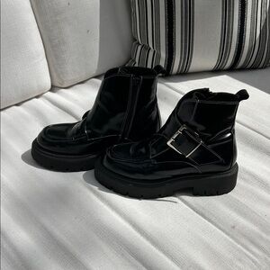 MAEVE adorable Black patent Ankle Boots with silver buckle. Like new !